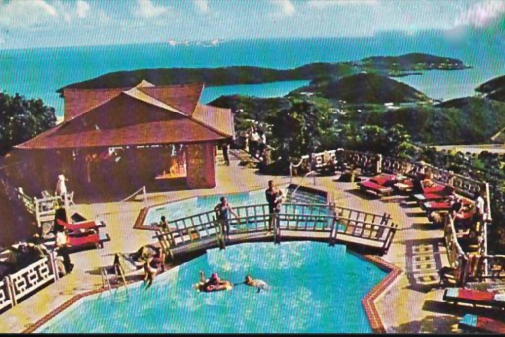 شقة Mid-Century: Caribbean Style Contant  المظهر الخارجي الصورة